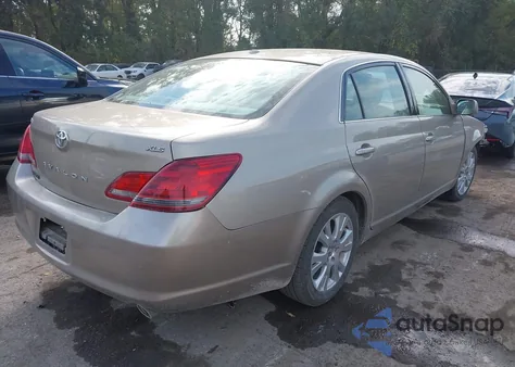 2009 Toyota Avalon Xls z USA, uszkodzony, nr VIN 4T1BK36BX9U337399